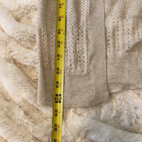 Banana Republic pointelle sweater - Picture 4 of 5